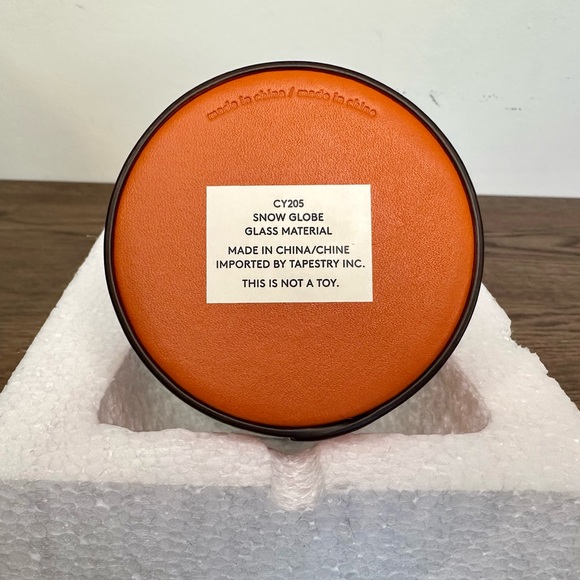 New Coach Snow Globe Pumpkin - Picture 7 of 9